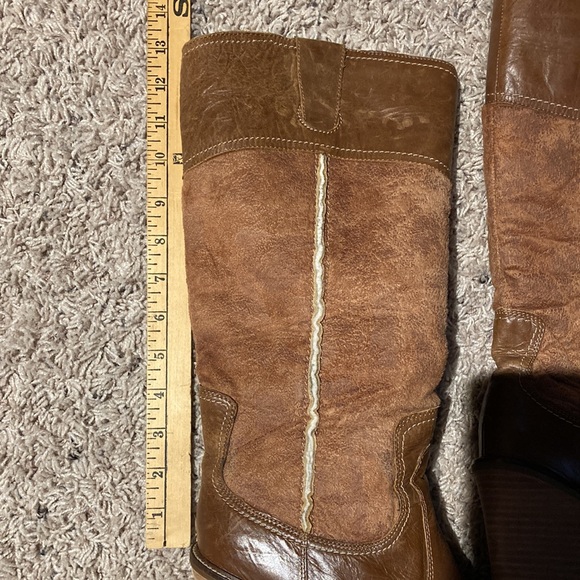 Leather boots. - Picture 7 of 8